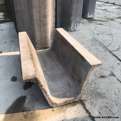 西泾港水泥制品厂水泥U型槽 U型槽水泥预制厂 水泥U型槽生产厂家 U型水泥槽厂家 水泥制品U型槽 u型排水管
